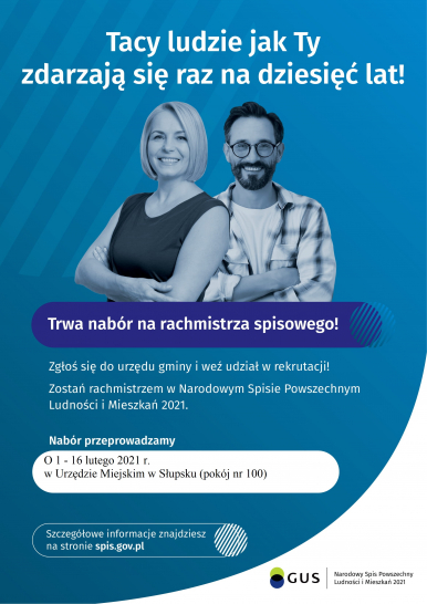 plakat Narodowego Spisu Powszechnego Ludności i Mieszkań 2021 - na granatowym tle dwoje ludzi - kobieta i mężczyzna. Informacje dotyczące spisu wraz z danymi kontaktowymi do Urzędu Miejskiego w Słupsku (dostępne w treści artykułu). W dolnym prawym rogu logotyp Głównego Urzędu Statystcznego oraz napis Narodowy Spis Powrzechny Ludności i Mieszkań 2021.
